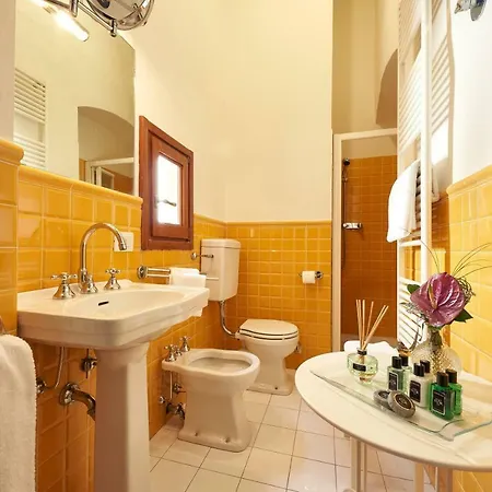 Peruzzi Urban Residences Bed & Breakfast