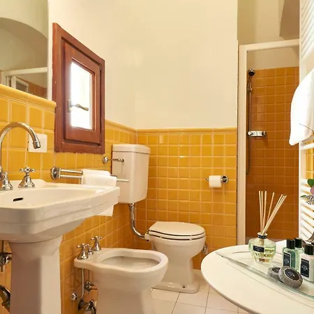 Peruzzi Urban Residences Bed & Breakfast Florens