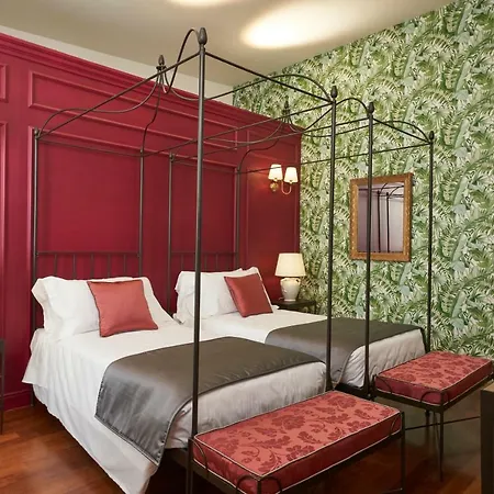 Peruzzi Urban Residences Bed & Breakfast 4*