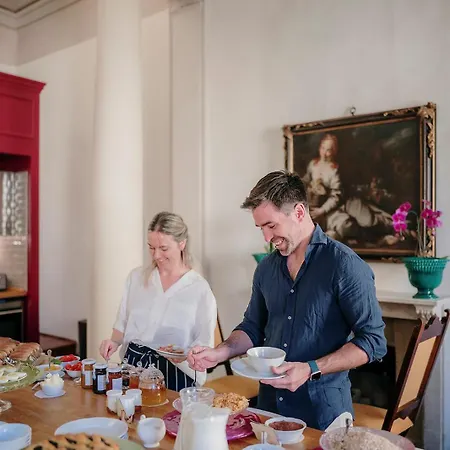 Peruzzi Urban Residences Bed & Breakfast