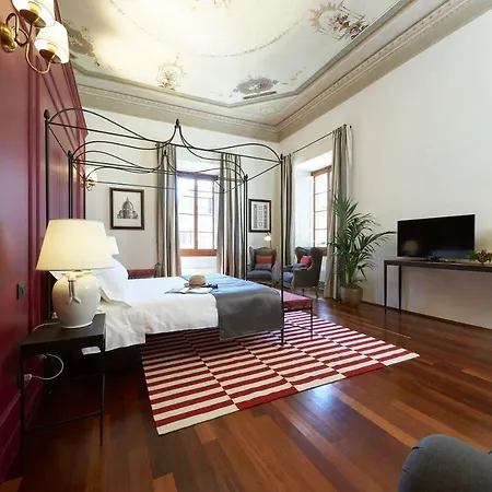 Peruzzi Urban Residences Bed & Breakfast